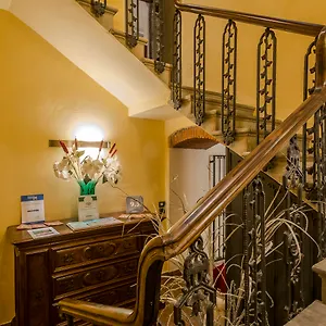 2* Casa de hóspedes La Corte Del Re